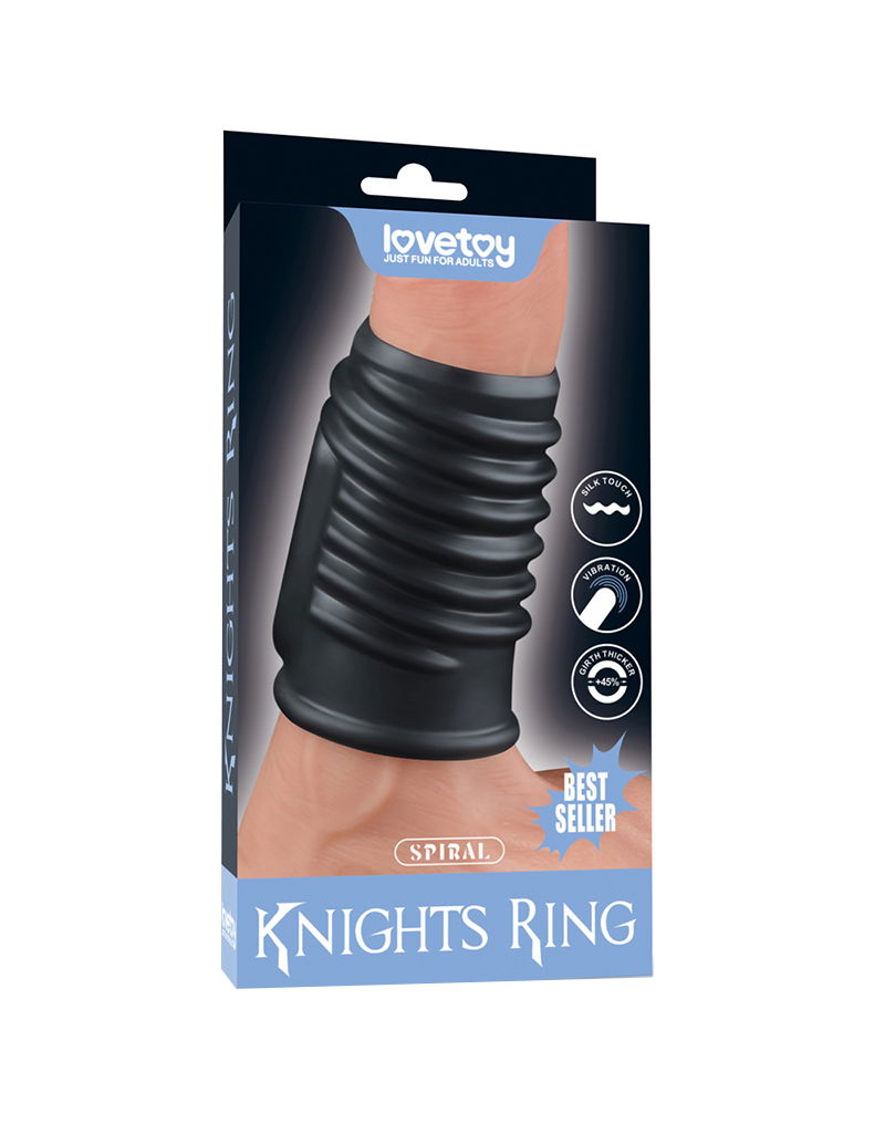 LoveToy – Spiral Knights Ring – Vibrerende Penis Sleeve (Ø 3,7 cm) – Zwart